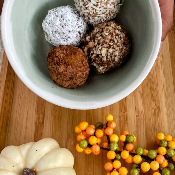 Traditional Wafer Rum Balls