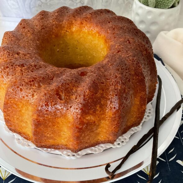 Vanilla Rum Cakes